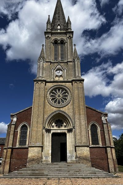 Église Saint-Éloi à Forges-les-Eaux - été 2026