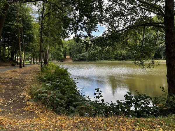Lac de l'Andelle à Forges-les-Eaux, Normandie - été 2026